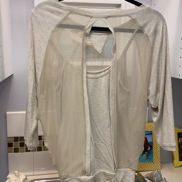 HEATHER beige layered top with open back - Picture 2 of 2